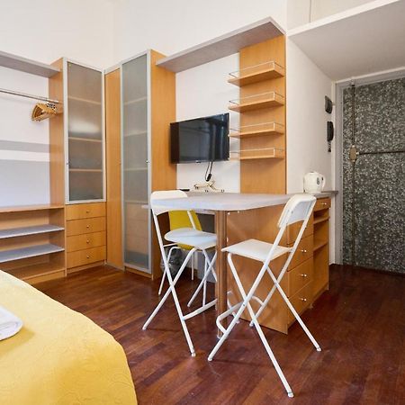 Artist Nadia'S Apartment In Porta Vercellina Milano Dış mekan fotoğraf
