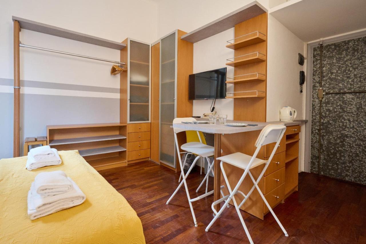 Artist Nadia'S Apartment In Porta Vercellina Milano Dış mekan fotoğraf